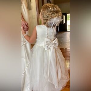 David’s Bridal flower girl dress size 3